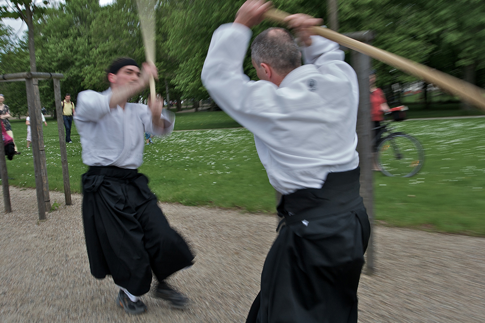 Aikido-Schule Thomas Beck | Aikido | Spirituelle Kampfkunst | Bokken-Praxis | Atemübungen | Aikido unterm Schlern | Berlin | Südtirol